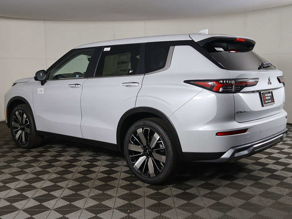 New 2026 Mitsubishi Outlander SE AWD/4WD image 11