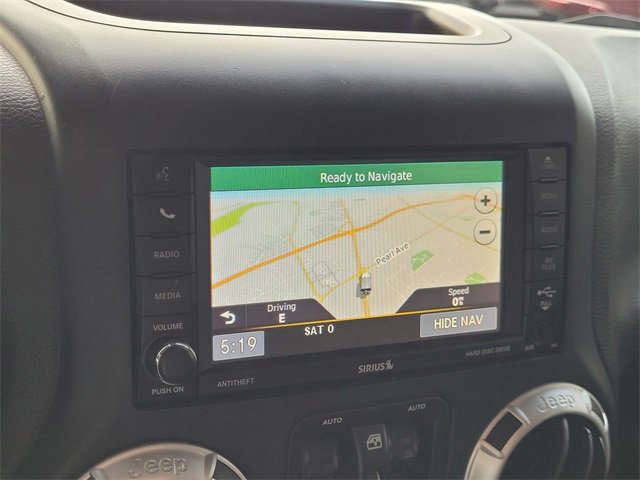 Certified 2015 Jeep Wrangler Unlimited Rubicon w/ Connectivity Group image 9