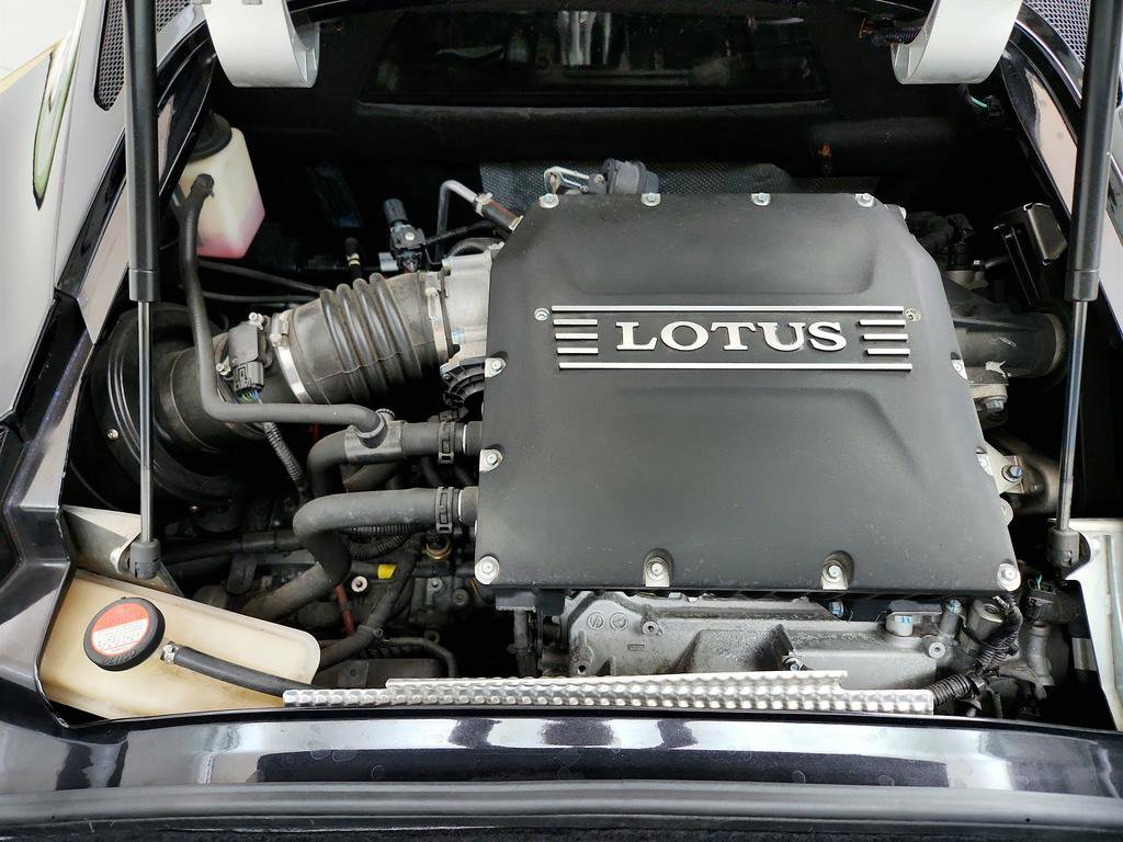 Used 2017 Lotus Evora 400 RWD image 25