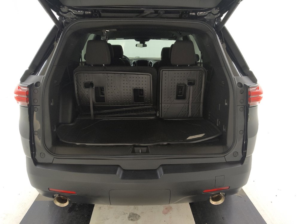 Used 2023 Chevrolet Traverse LT image 29