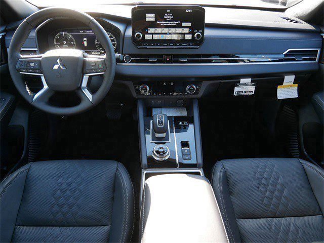 New 2025 Mitsubishi Outlander SEL Black Edition image 7