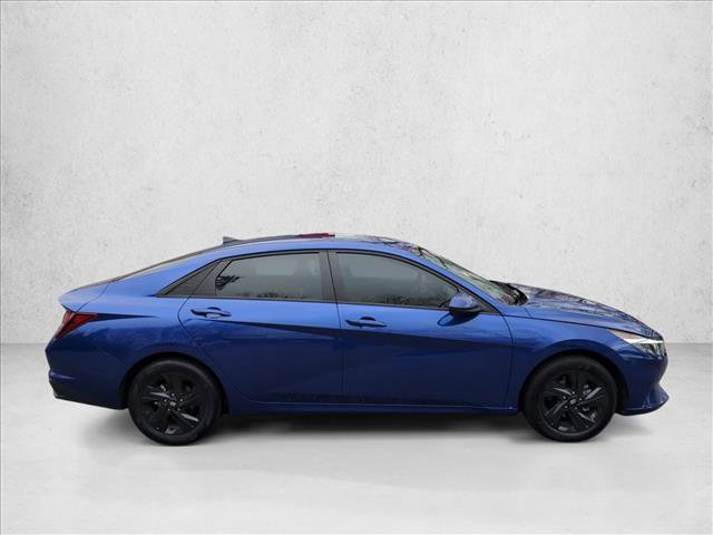 Certified 2023 Hyundai Elantra SEL w/ Cargo Package image 4