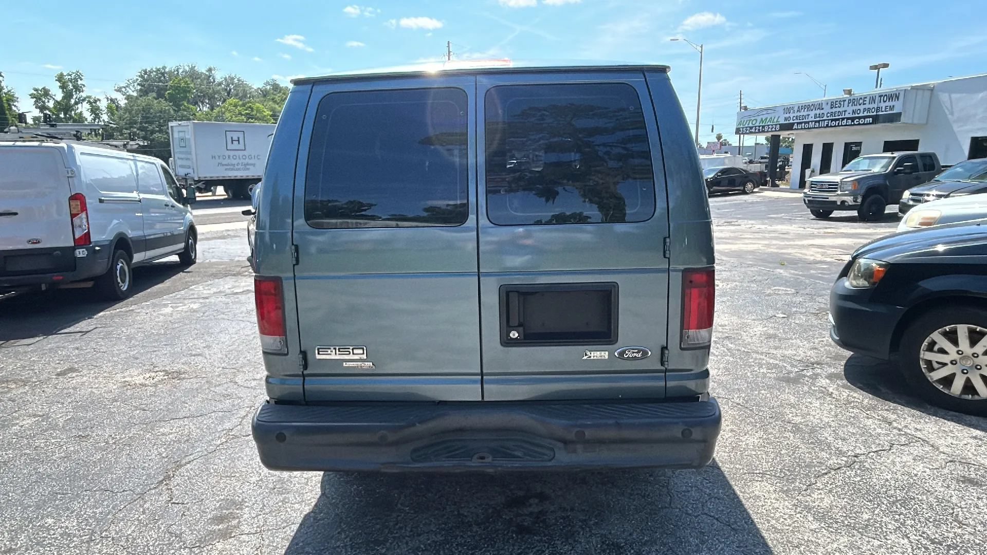 Used 2013 Ford E-150 and Econoline 150 Wagon w/ PWR Windows & Locks Group RWD image 5