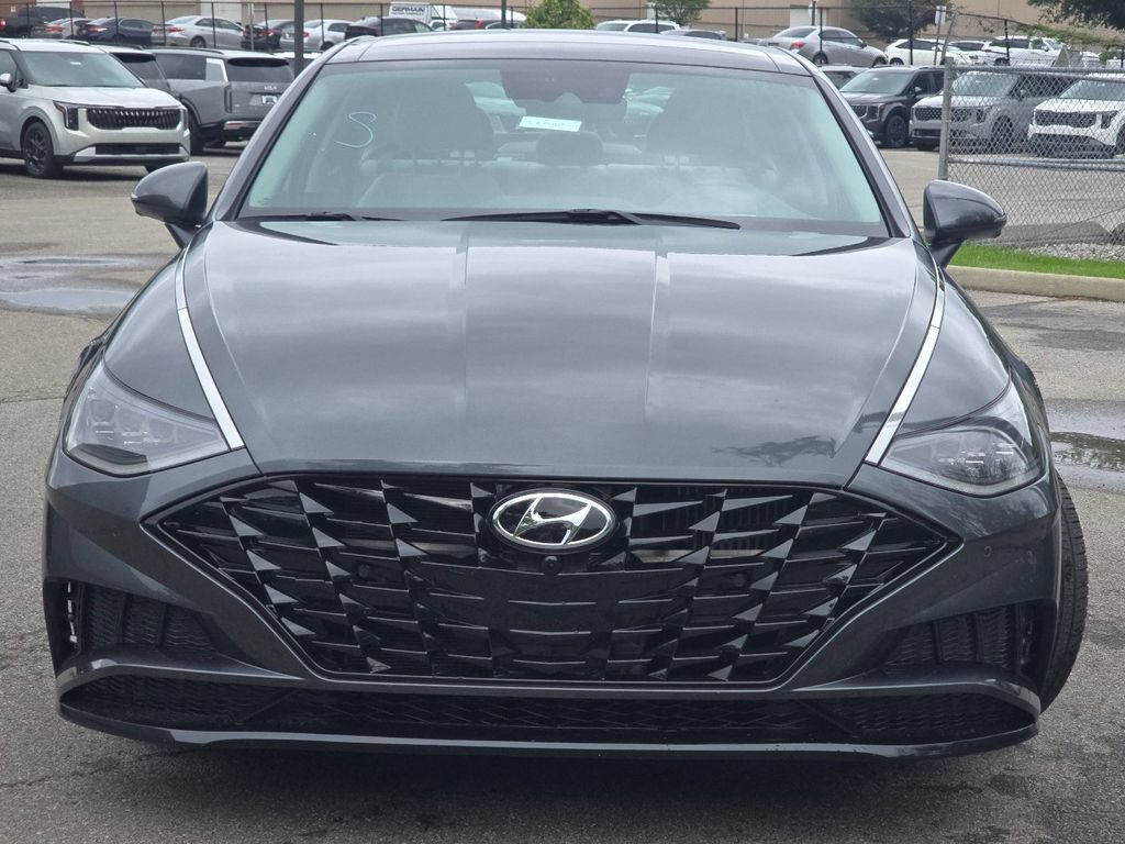 Used 2023 Hyundai Sonata Limited FWD image 12