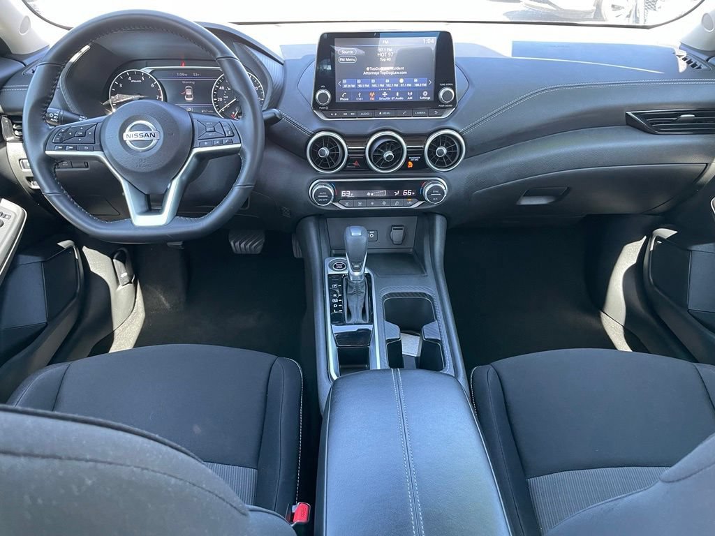 Certified 2021 Nissan Sentra SV FWD image 11