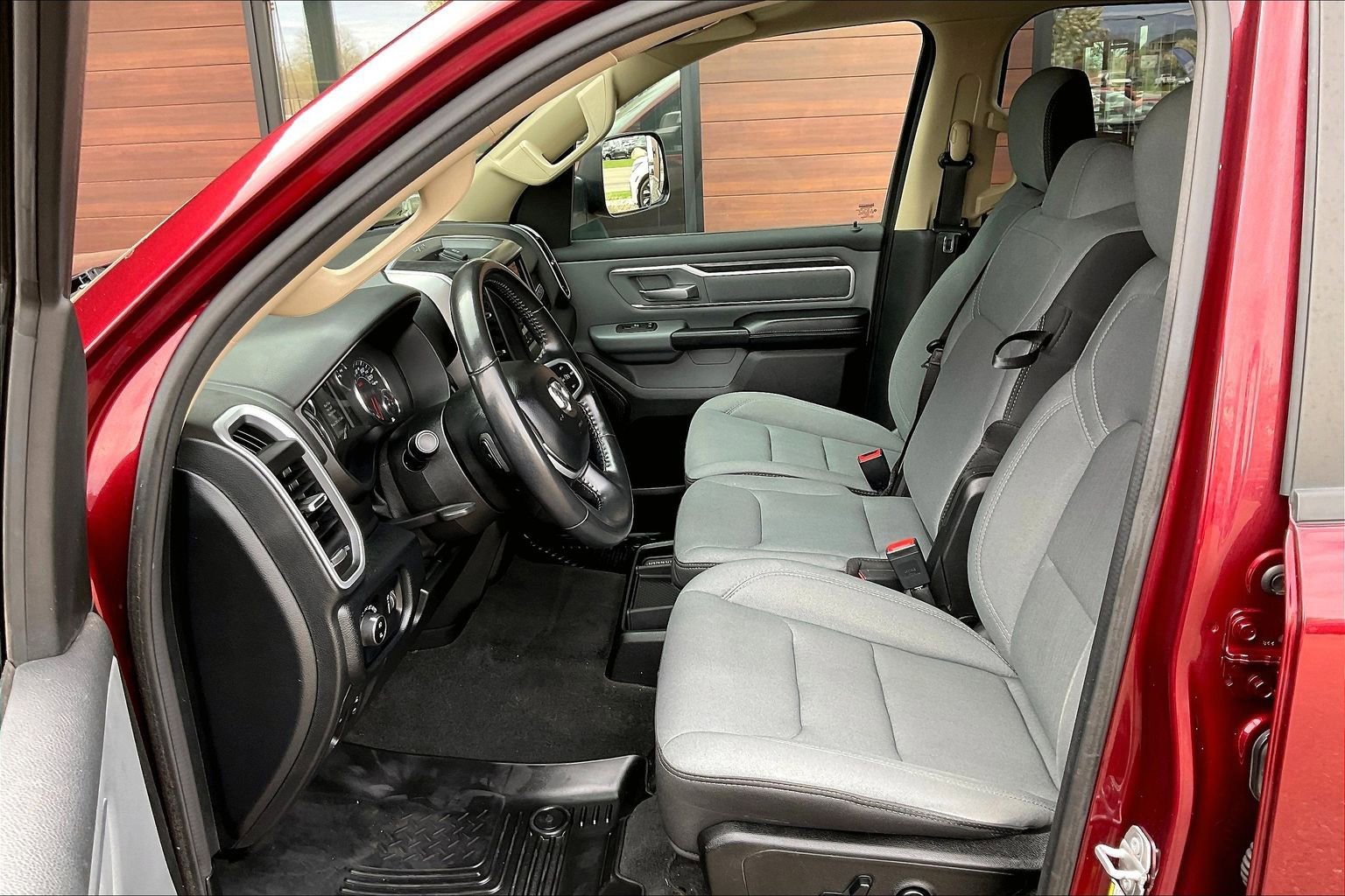 Used 2020 RAM 1500 Big Horn image 17