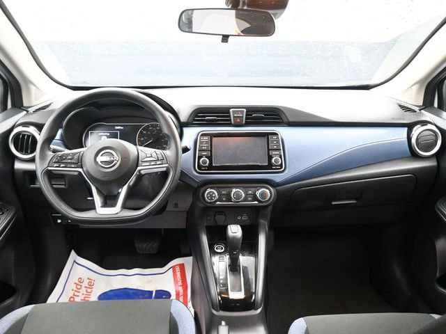 Used 2025 Nissan Versa SV FWD image 15
