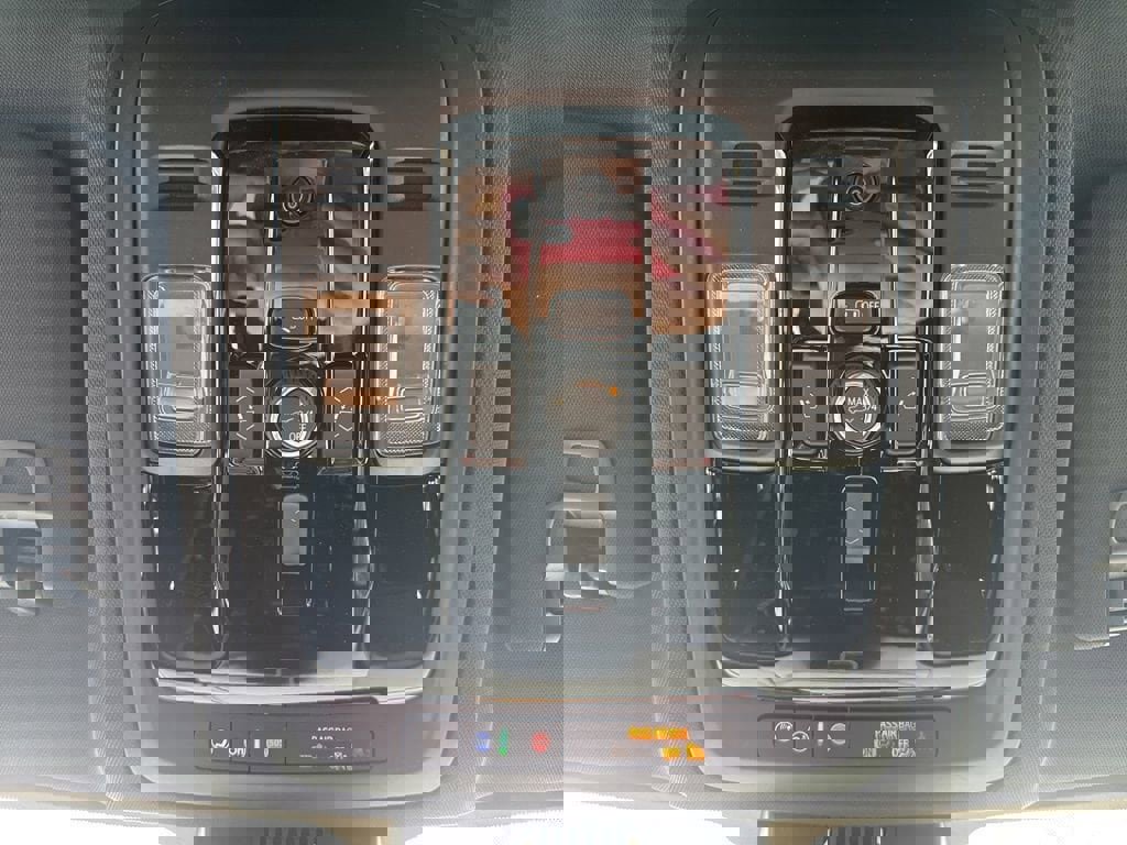New 2026 GMC Yukon XL Elevation w/ LPO, Floor Liner Package image 42