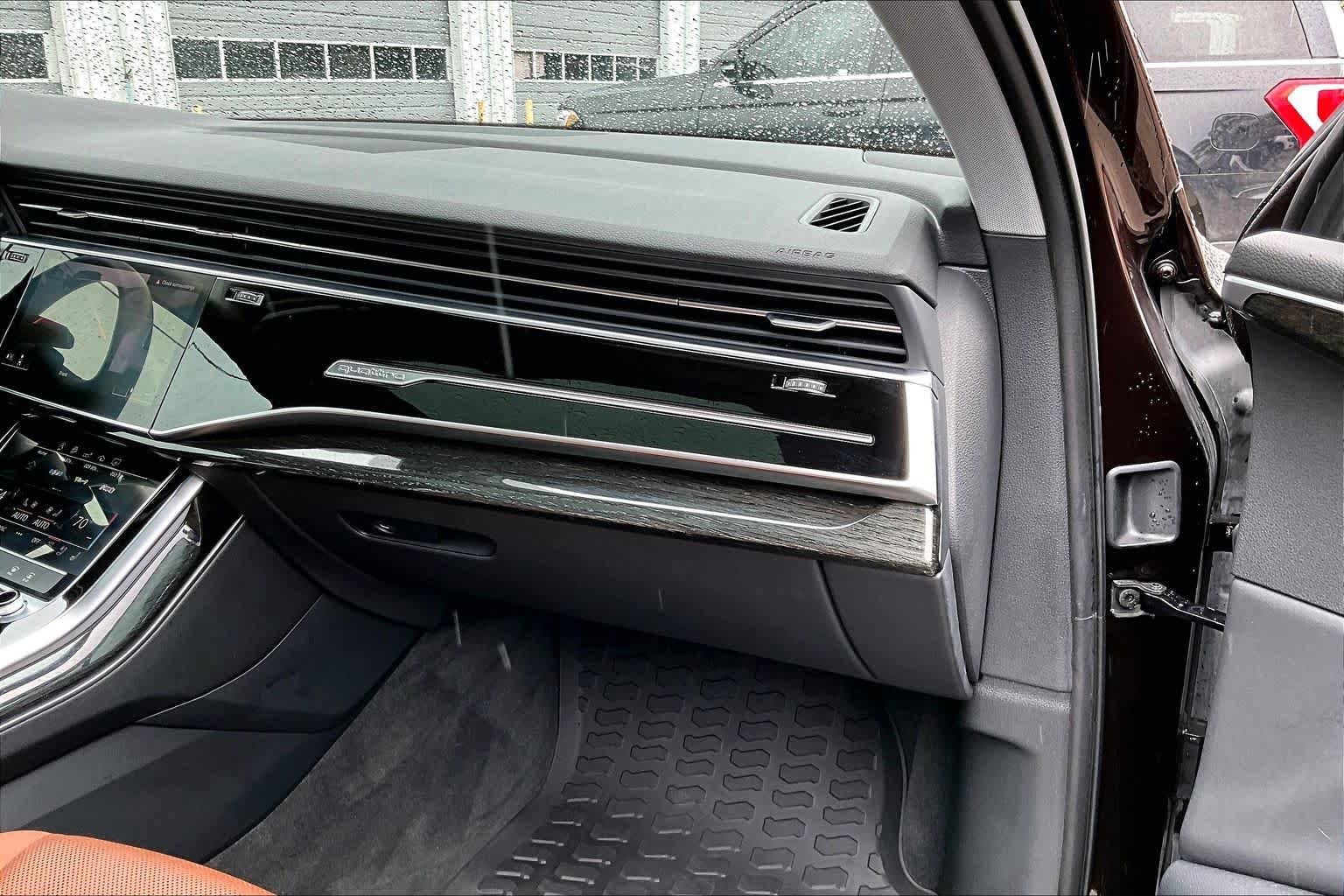 Used 2020 Audi Q7 3.0T Premium Plus w/ Premium Plus Package image 22