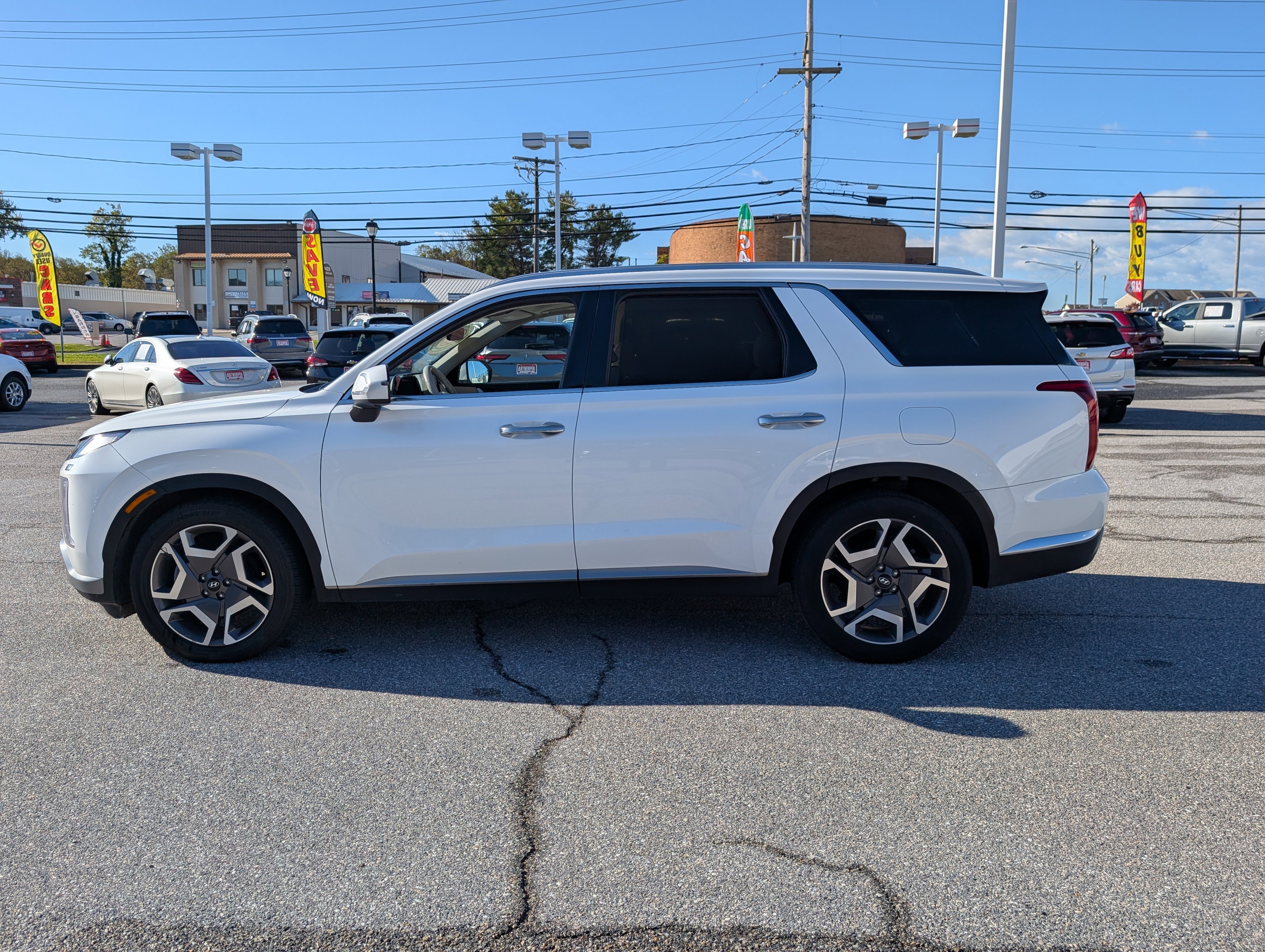 Used 2024 Hyundai Palisade Limited image 6