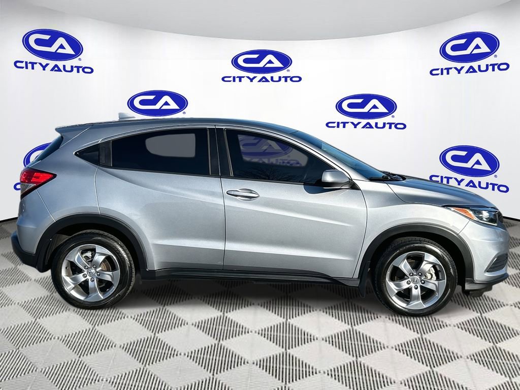 Used 2022 Honda HR-V LX image 2