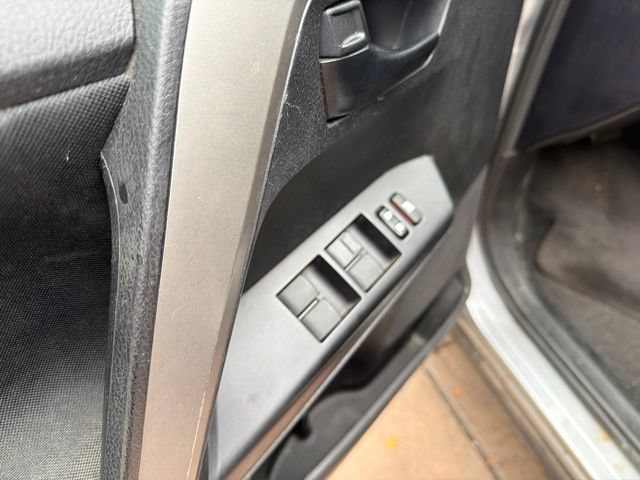 Used 2017 Toyota RAV4 LE FWD image 14
