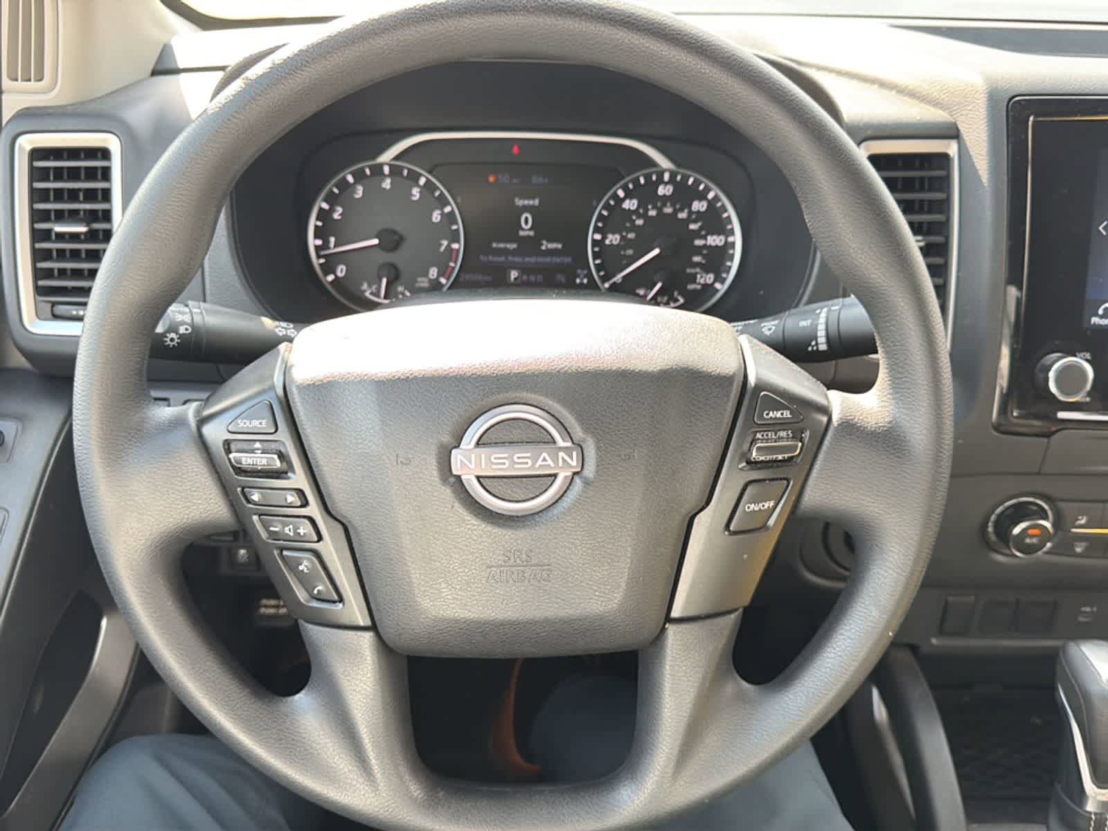 Used 2024 Nissan Frontier SV image 10