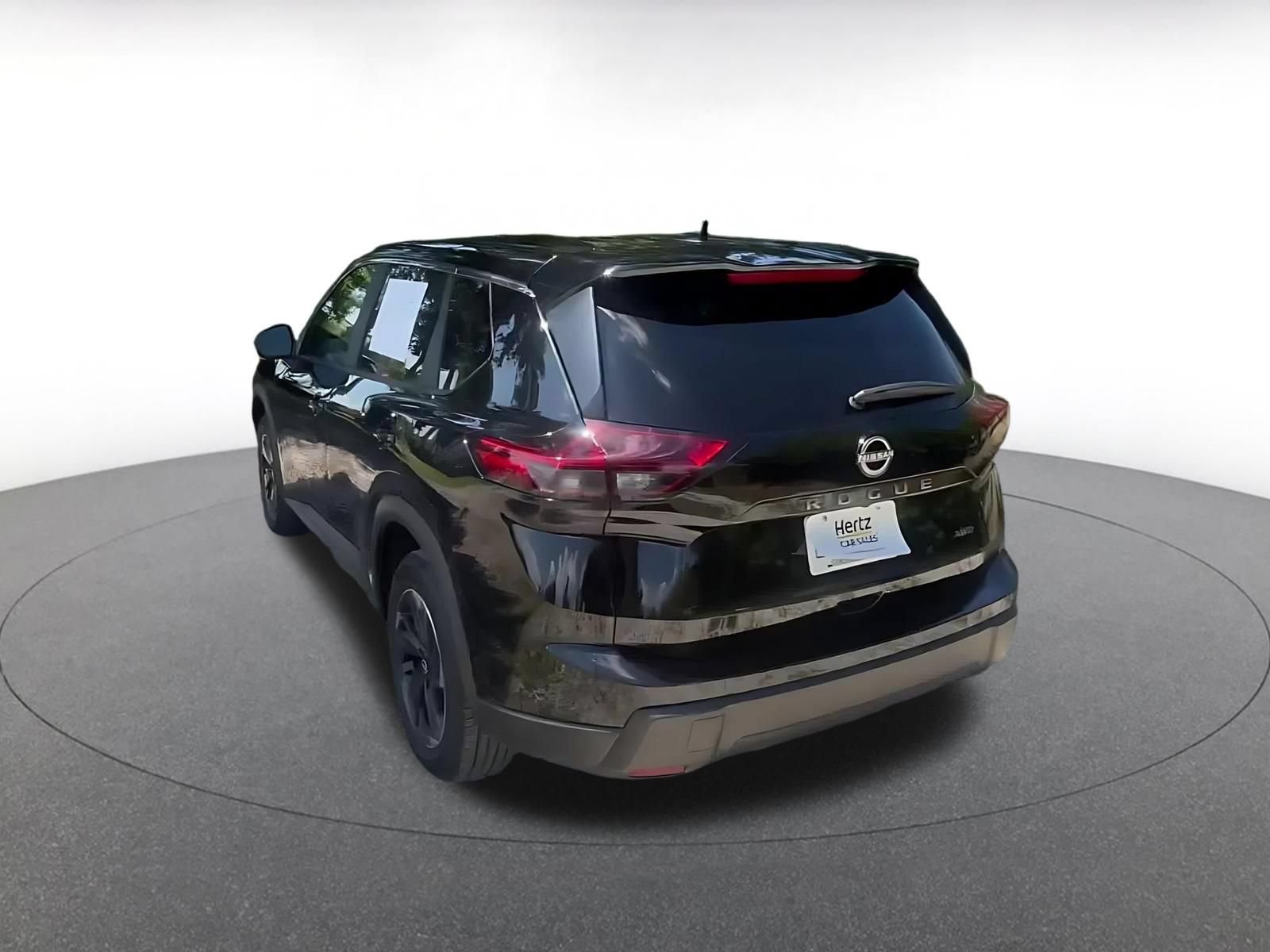 Used 2025 Nissan Rogue SV AWD/4WD image 10