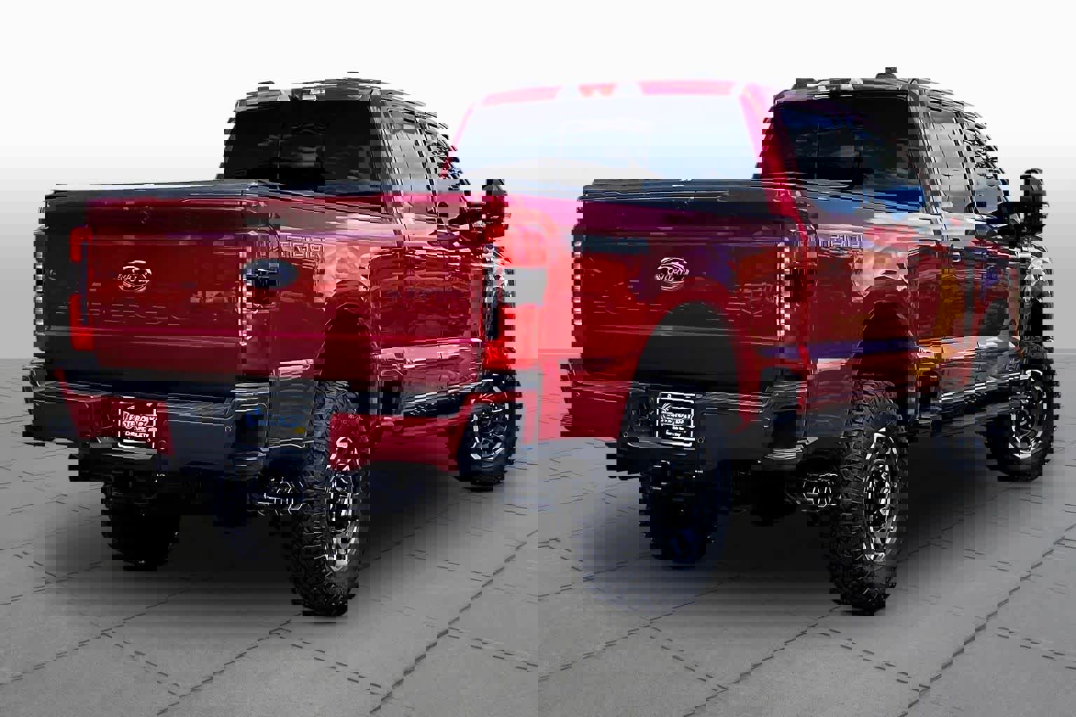 Used 2024 Ford F250 Lariat w/ Tremor Off-Road Package image 13