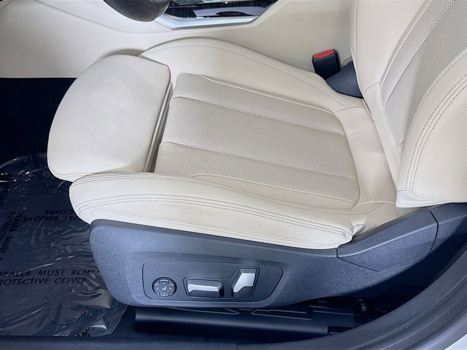 Certified 2024 BMW i4 eDrive35 w/ Convenience Package image 19