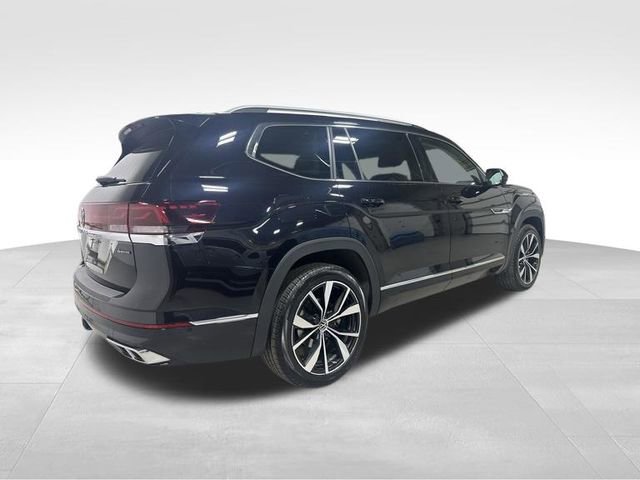 Certified 2024 Volkswagen Atlas SEL Premium R-Line image 6