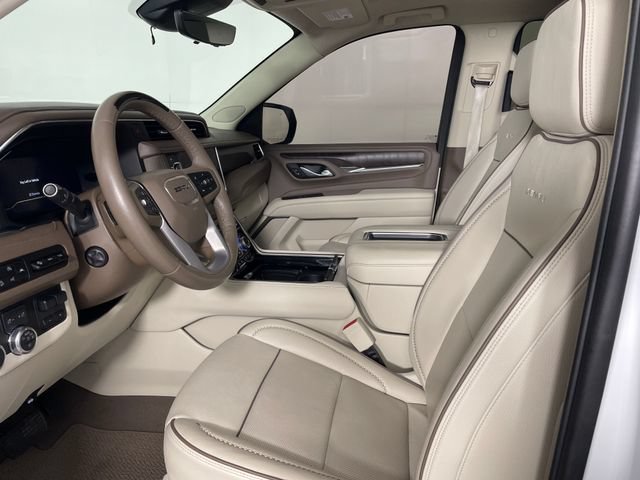 Certified 2023 GMC Yukon Denali w/ Advanced Technology Package AWD/4WD image 2
