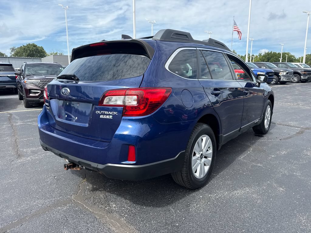 Used 2017 Subaru Outback 2.5i Premium AWD/4WD image 7