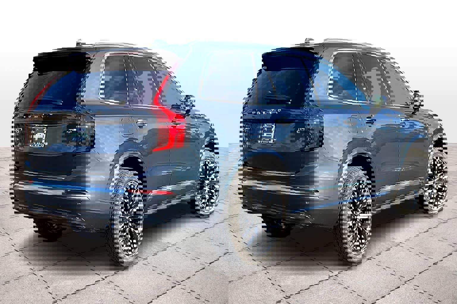 New 2026 Volvo XC90 T8 Ultra image 4