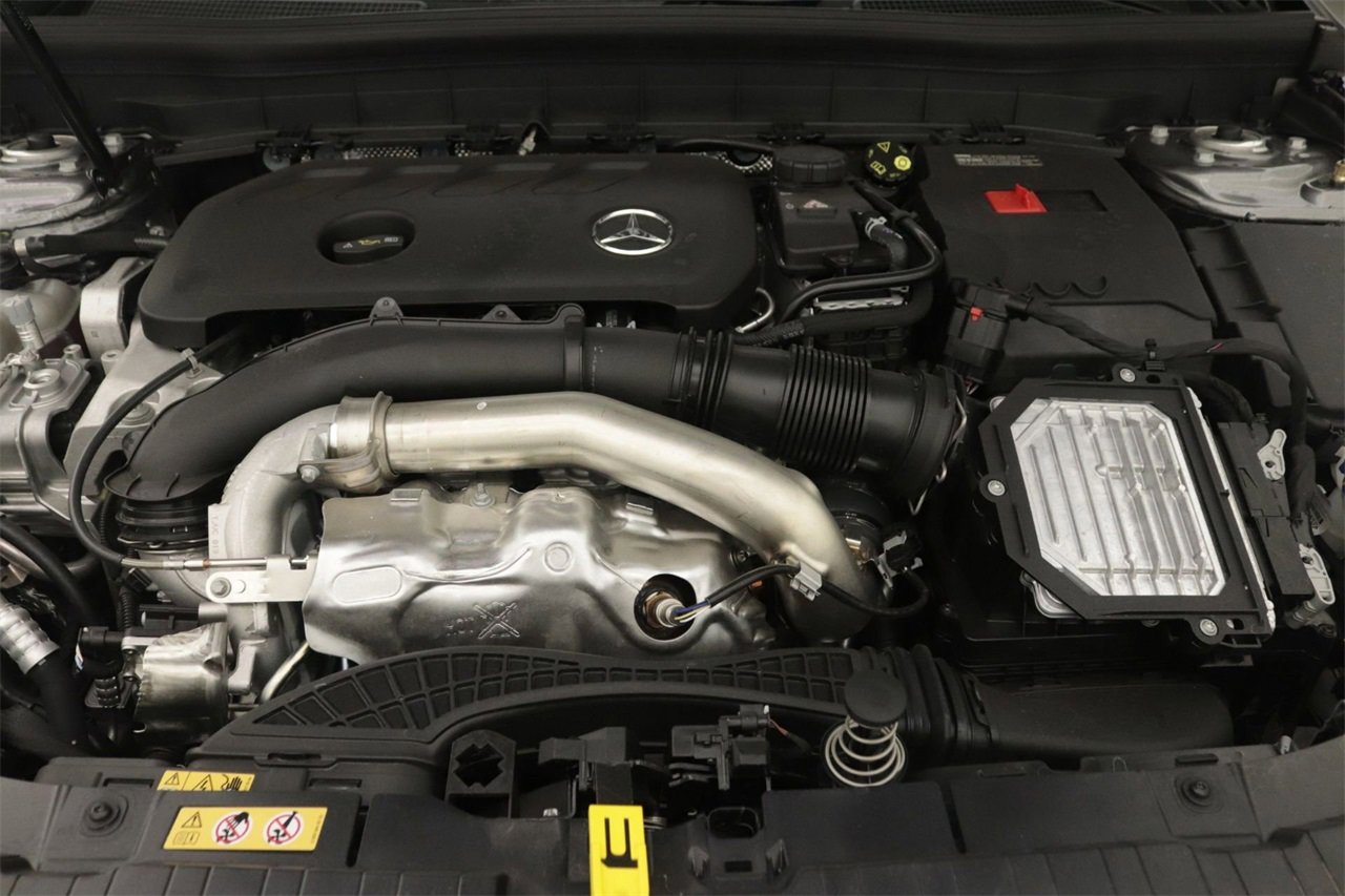 New 2026 Mercedes-Benz GLB 250 image 11
