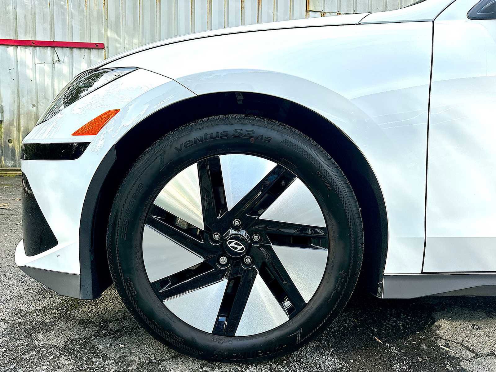 Used 2025 Hyundai Ioniq 6 SE image 18