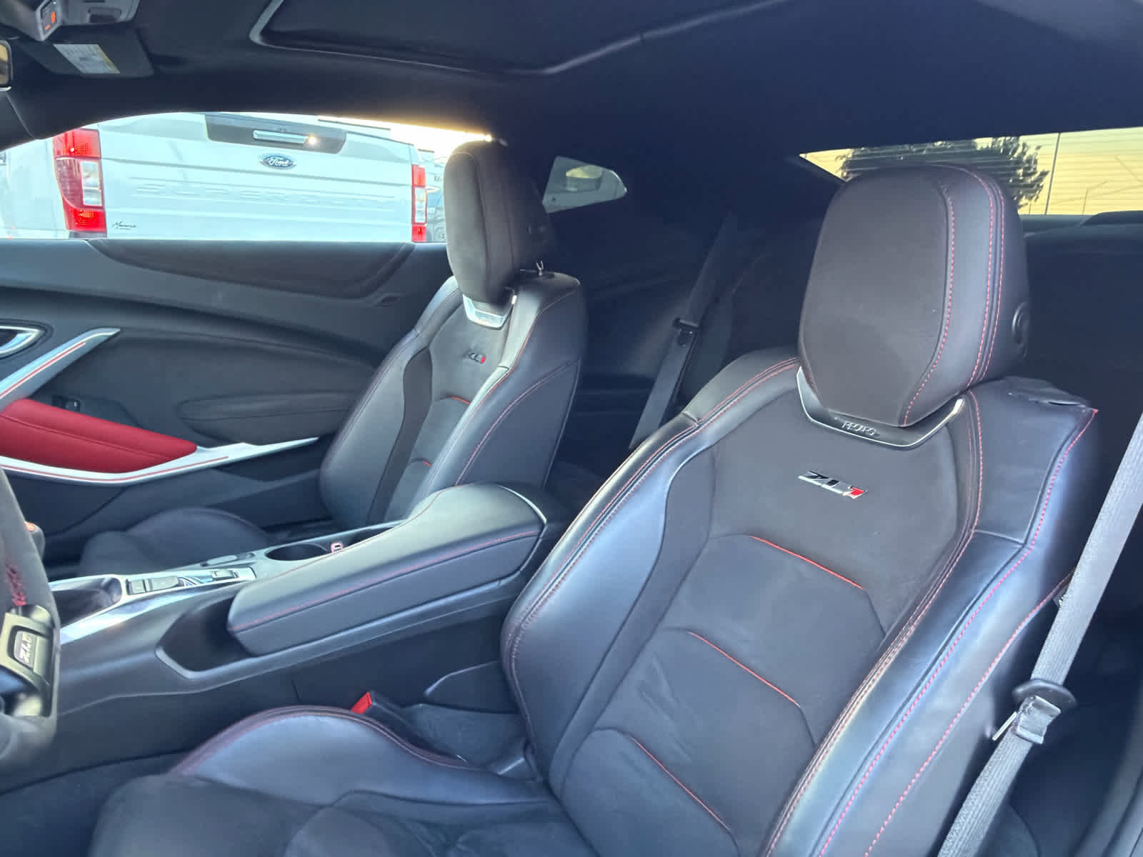 Used 2022 Chevrolet Camaro ZL1 RWD image 7