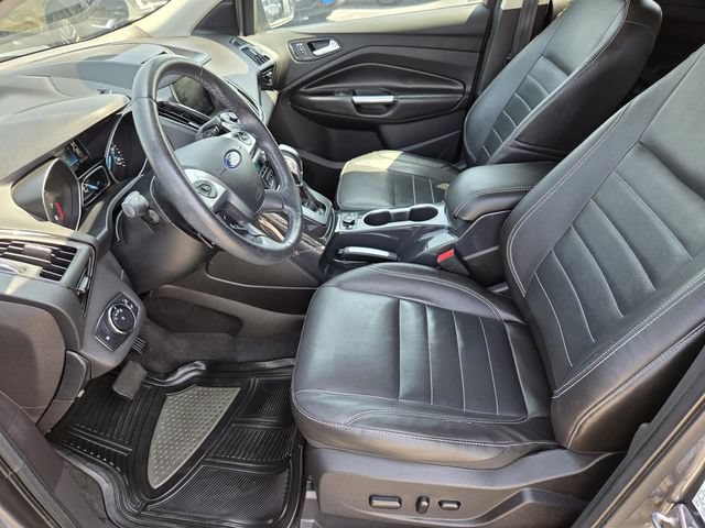 Used 2014 Ford Escape Titanium w/ Equipment Group 401A AWD/4WD image 28