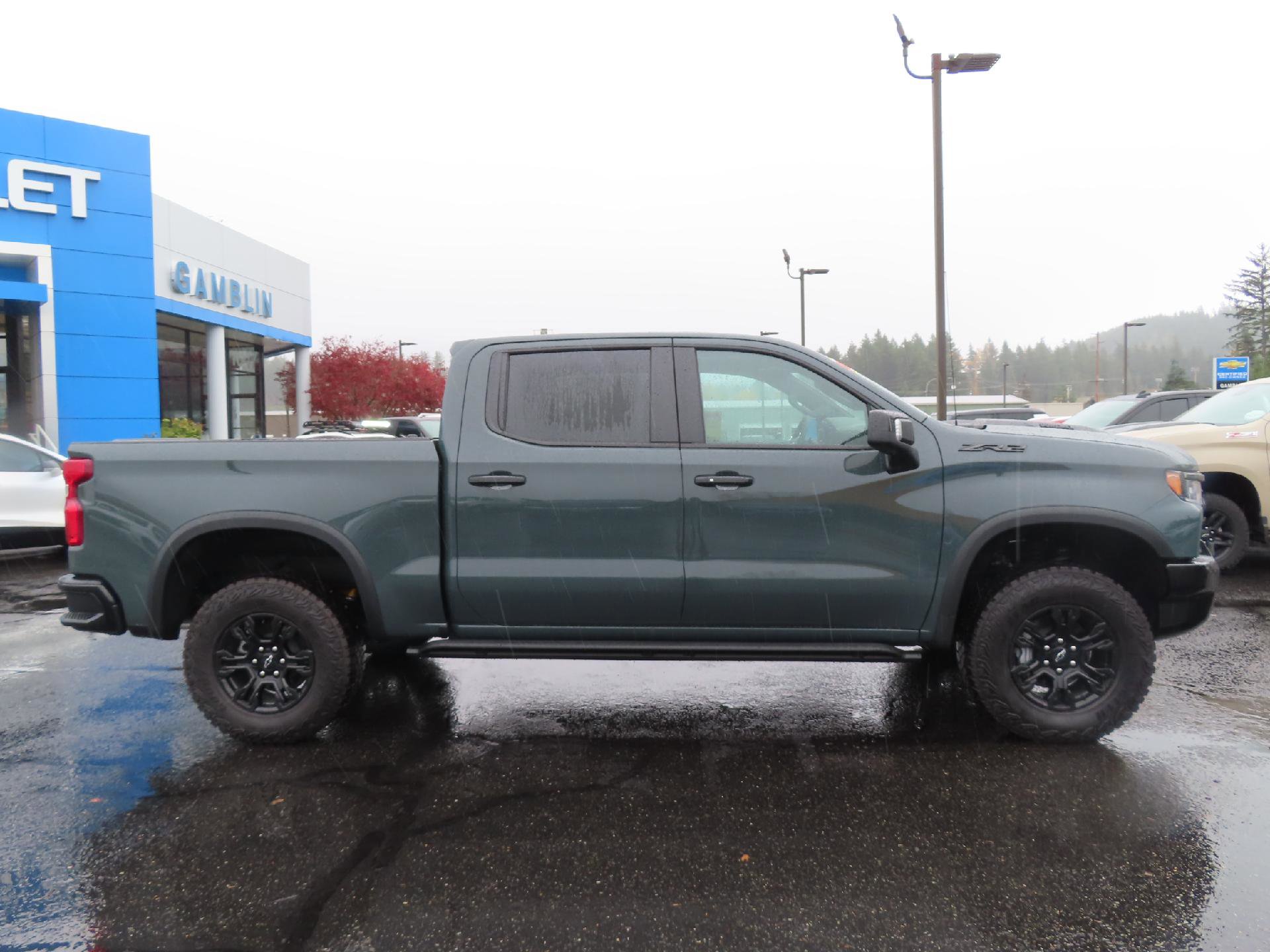 New 2026 Chevrolet Silverado 1500 ZR2 w/ Dark Appearance Package image 9