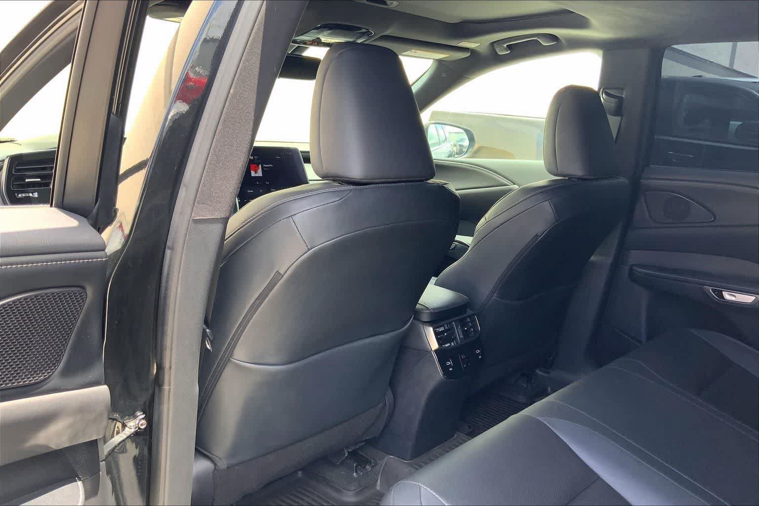 Used 2023 Lexus RX 350 FWD image 12