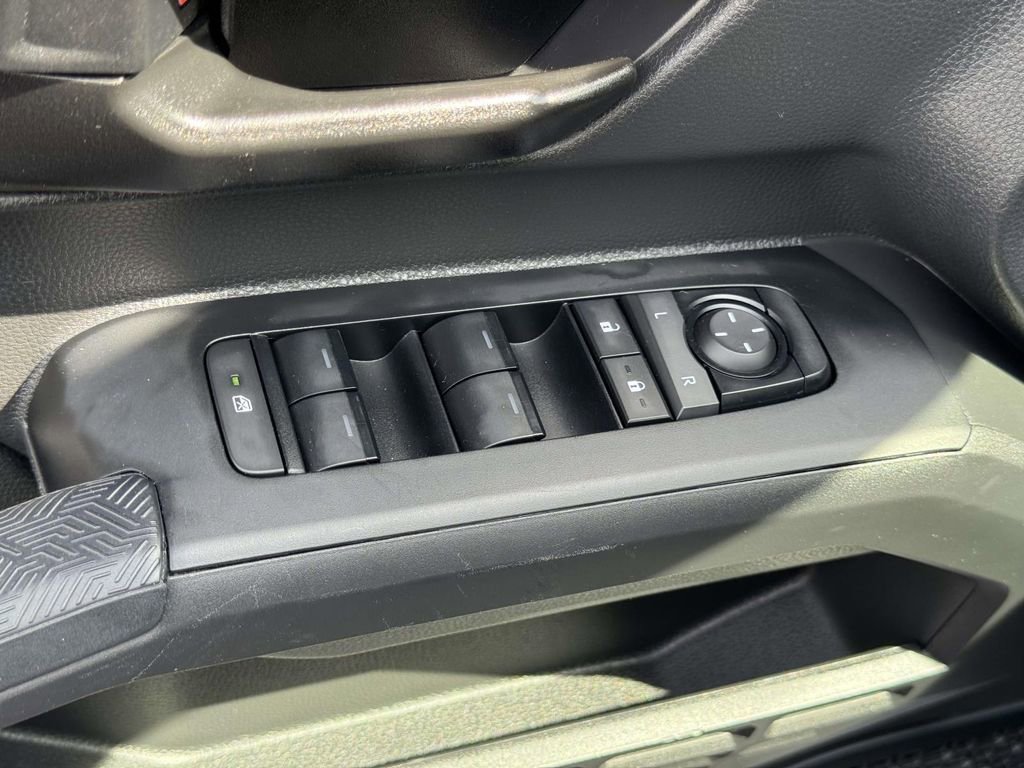 Used 2024 Toyota Tacoma SR5 image 19
