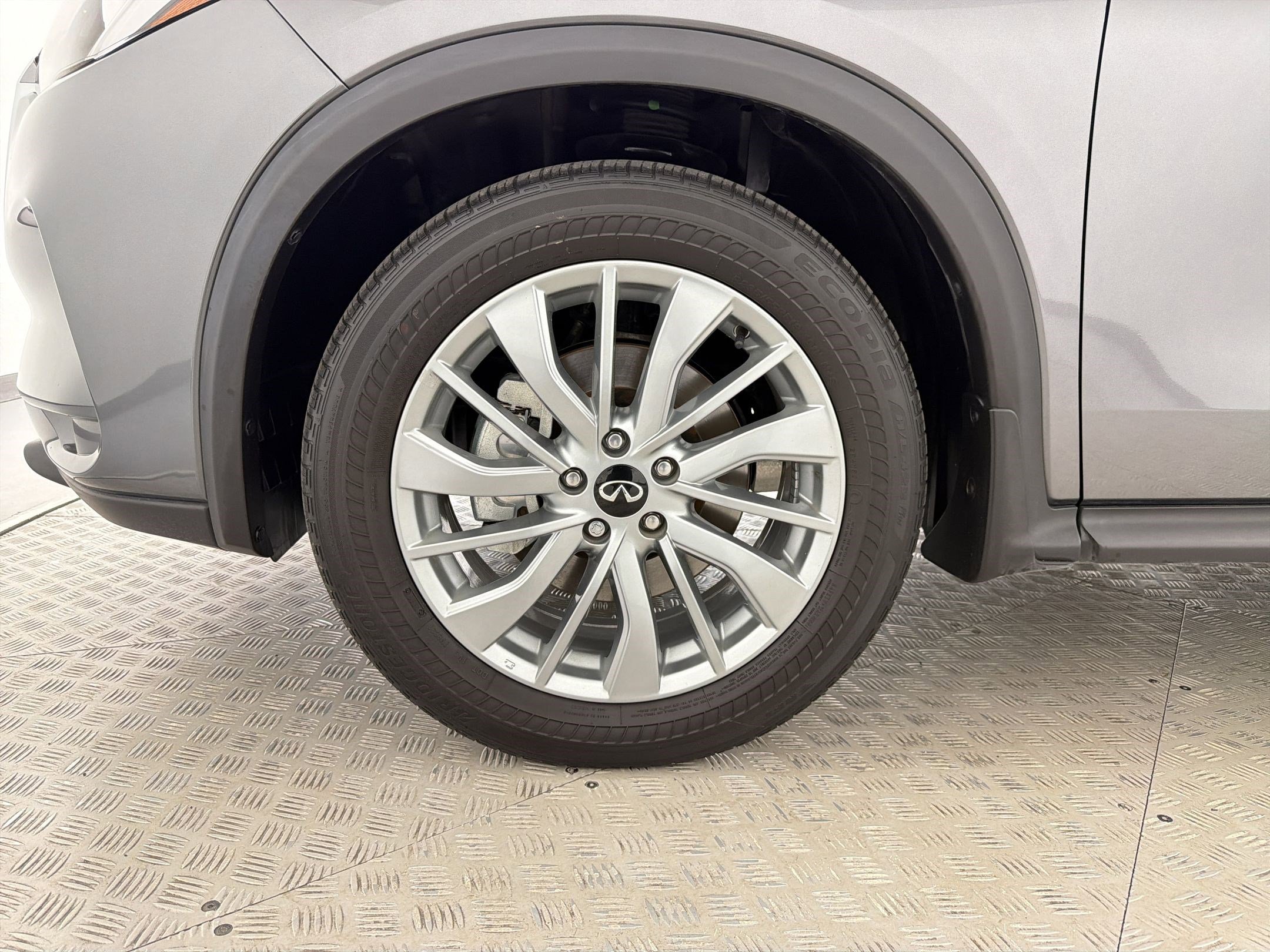 Used 2023 INFINITI QX50 Pure image 11