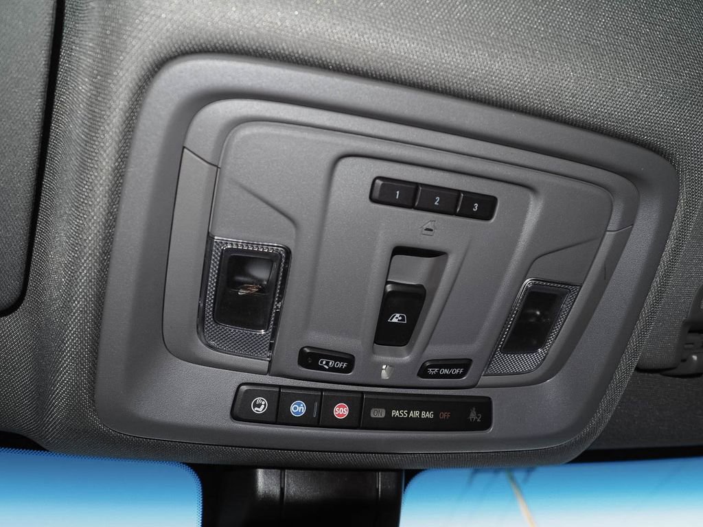 Certified 2022 Chevrolet Silverado 1500 LTZ w/ Safety Package II image 31