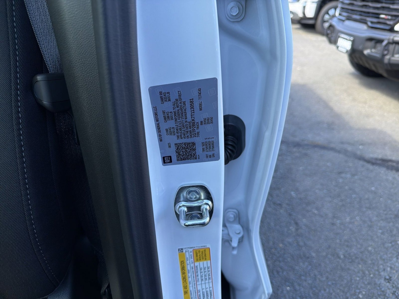 New 2026 GMC Canyon Elevation w/ Convenience Package image 29