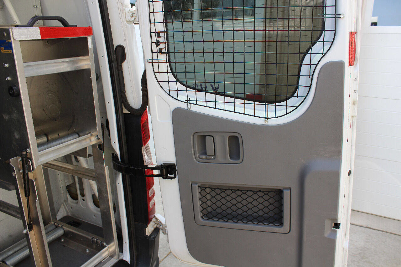 Used 2012 Mercedes-Benz Sprinter 2500 image 23