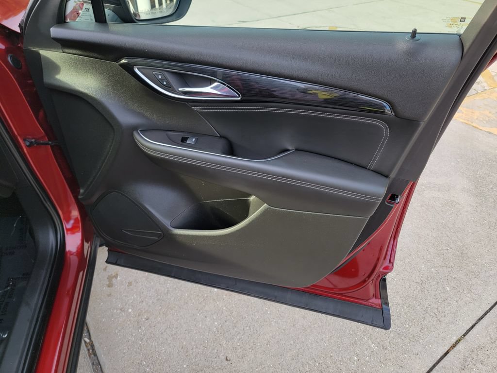 Used 2023 Buick Envision Preferred FWD image 13