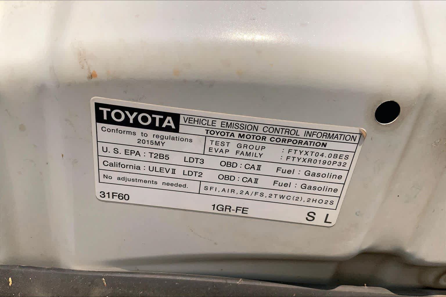 Used 2015 Toyota 4Runner Limited AWD/4WD image 33