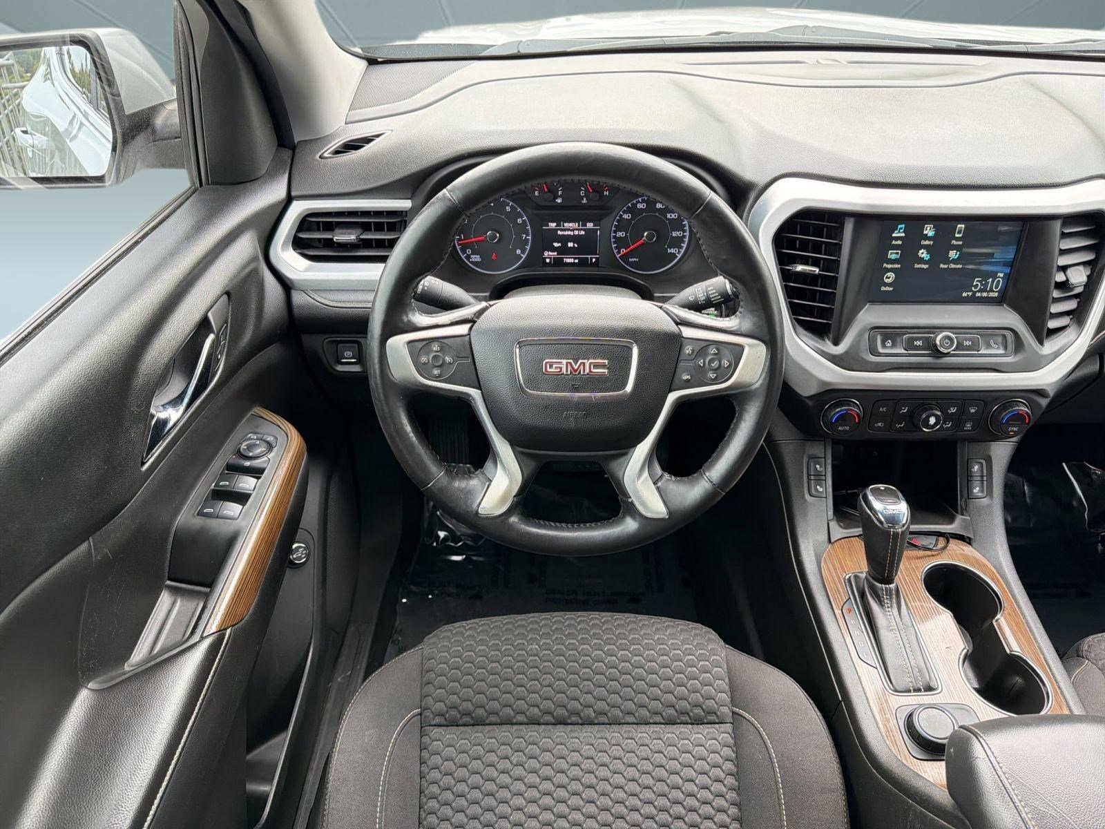 Used 2017 GMC Acadia SLE image 25