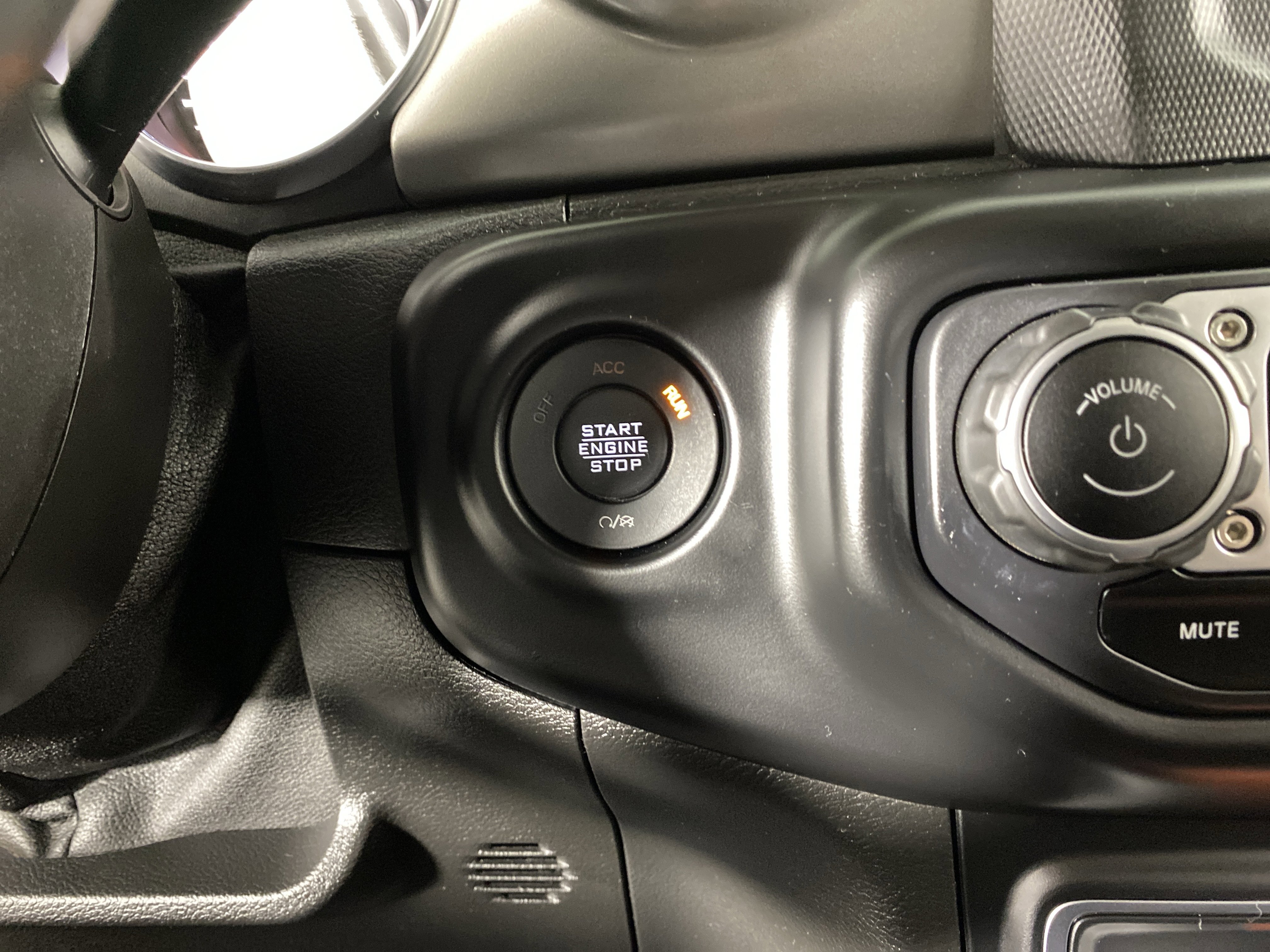 Used 2021 Jeep Wrangler Unlimited Sport AWD/4WD image 25