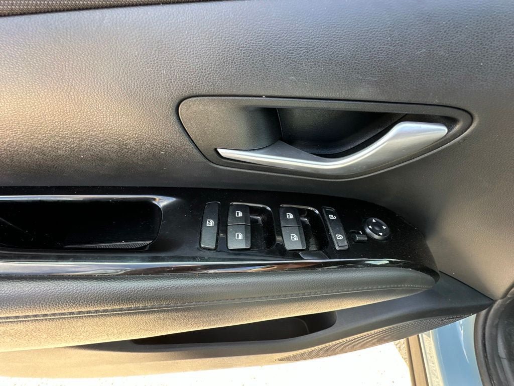 Used 2023 Hyundai Santa Cruz Limited AWD/4WD image 9