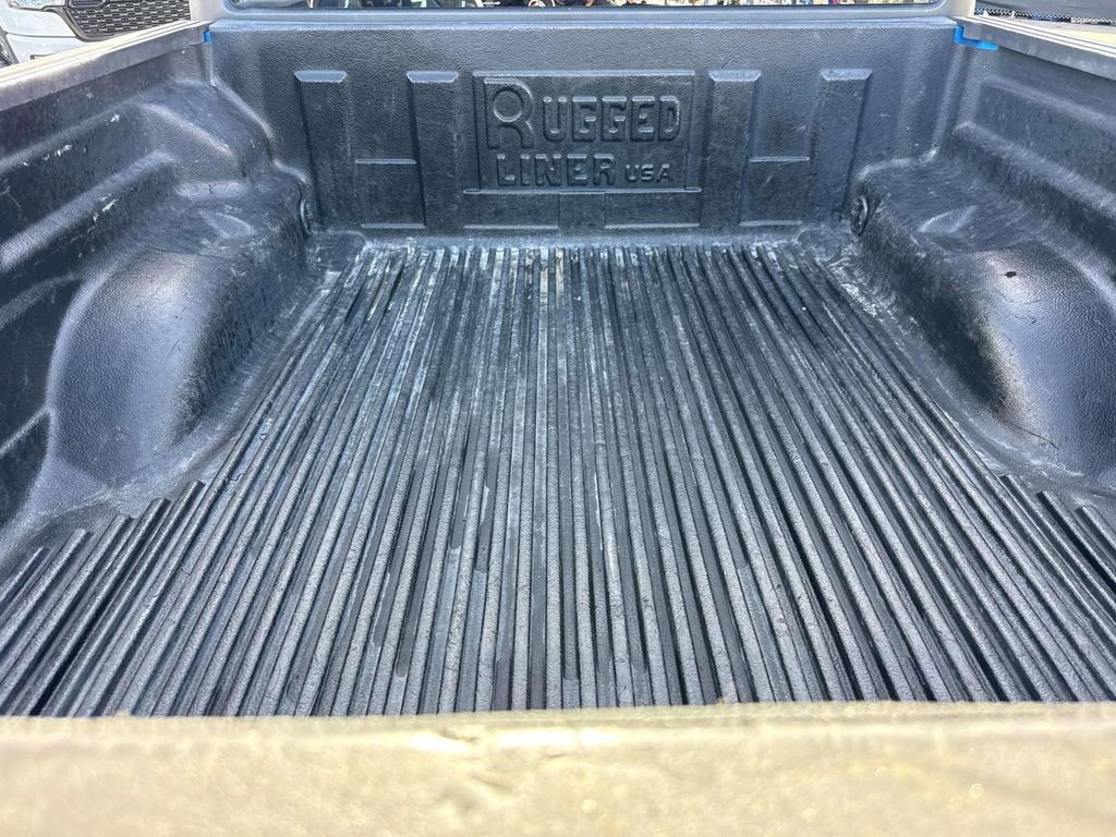 Used 2020 Jeep Gladiator Rubicon w/ Uconnect 4C Nav & Sound Group image 5