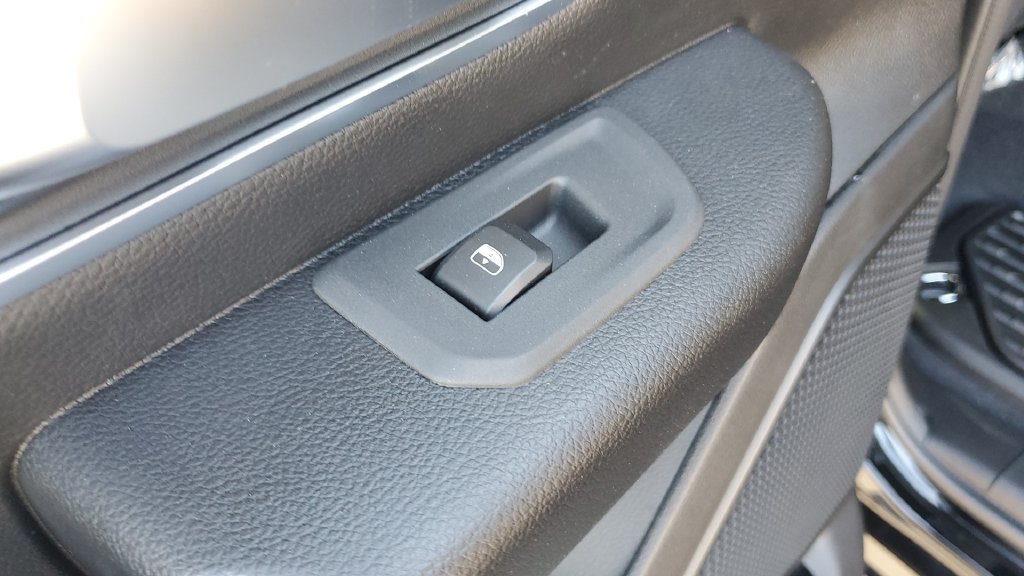 Used 2026 RAM 1500 Big Horn w/ Night Edition AWD/4WD image 17