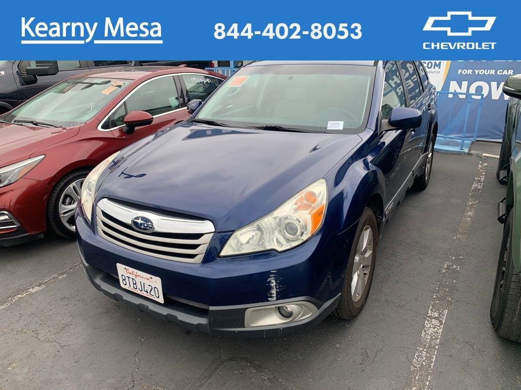 Used 2010 Subaru Outback 2.5i Premium AWD/4WD image 1