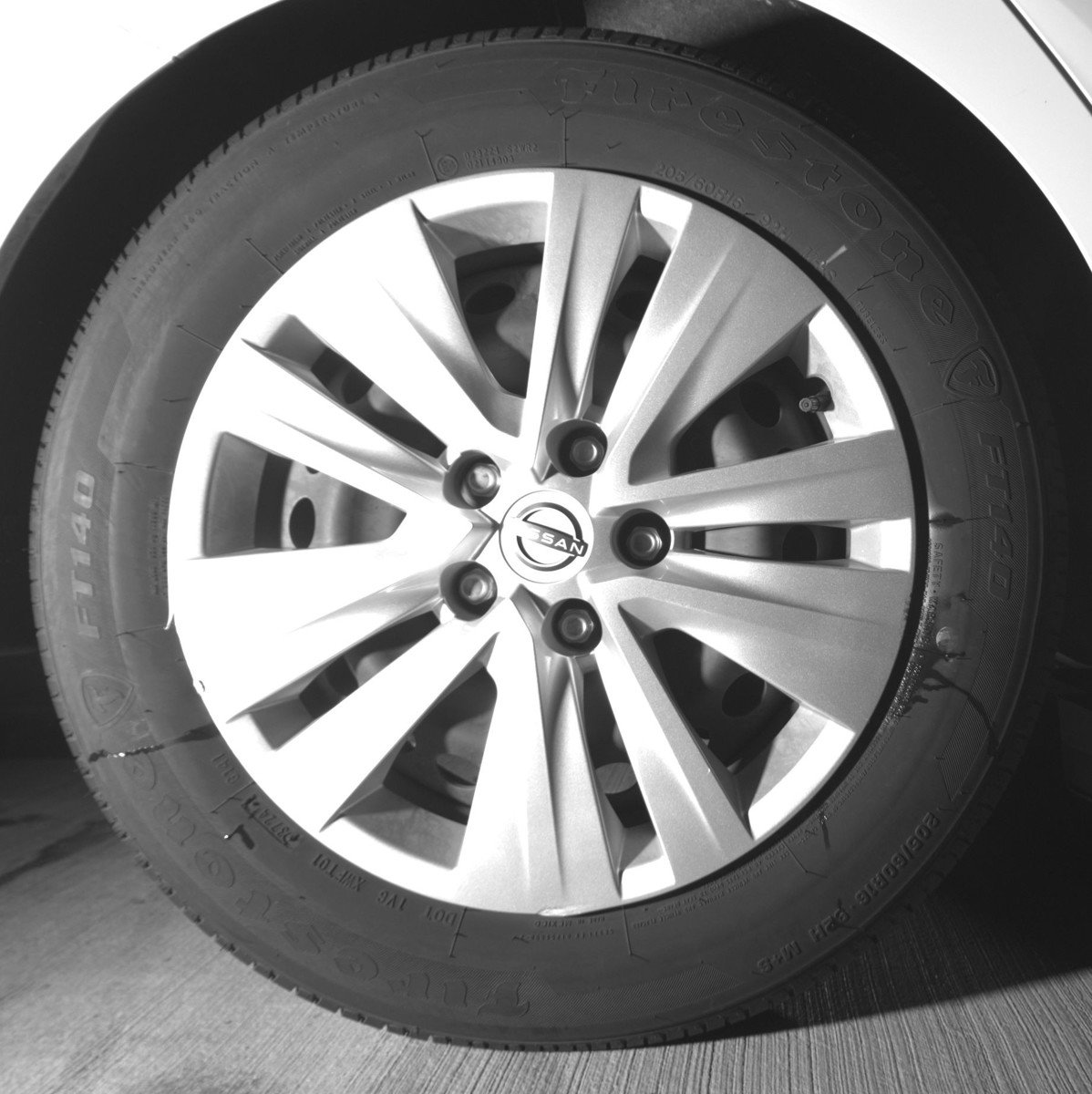 Used 2025 Nissan Sentra S image 15