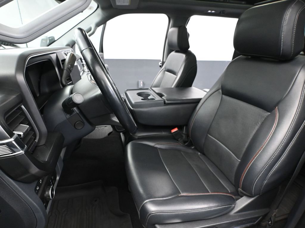 Used 2024 Ford F250 Lariat w/ Black Appearance Package image 25