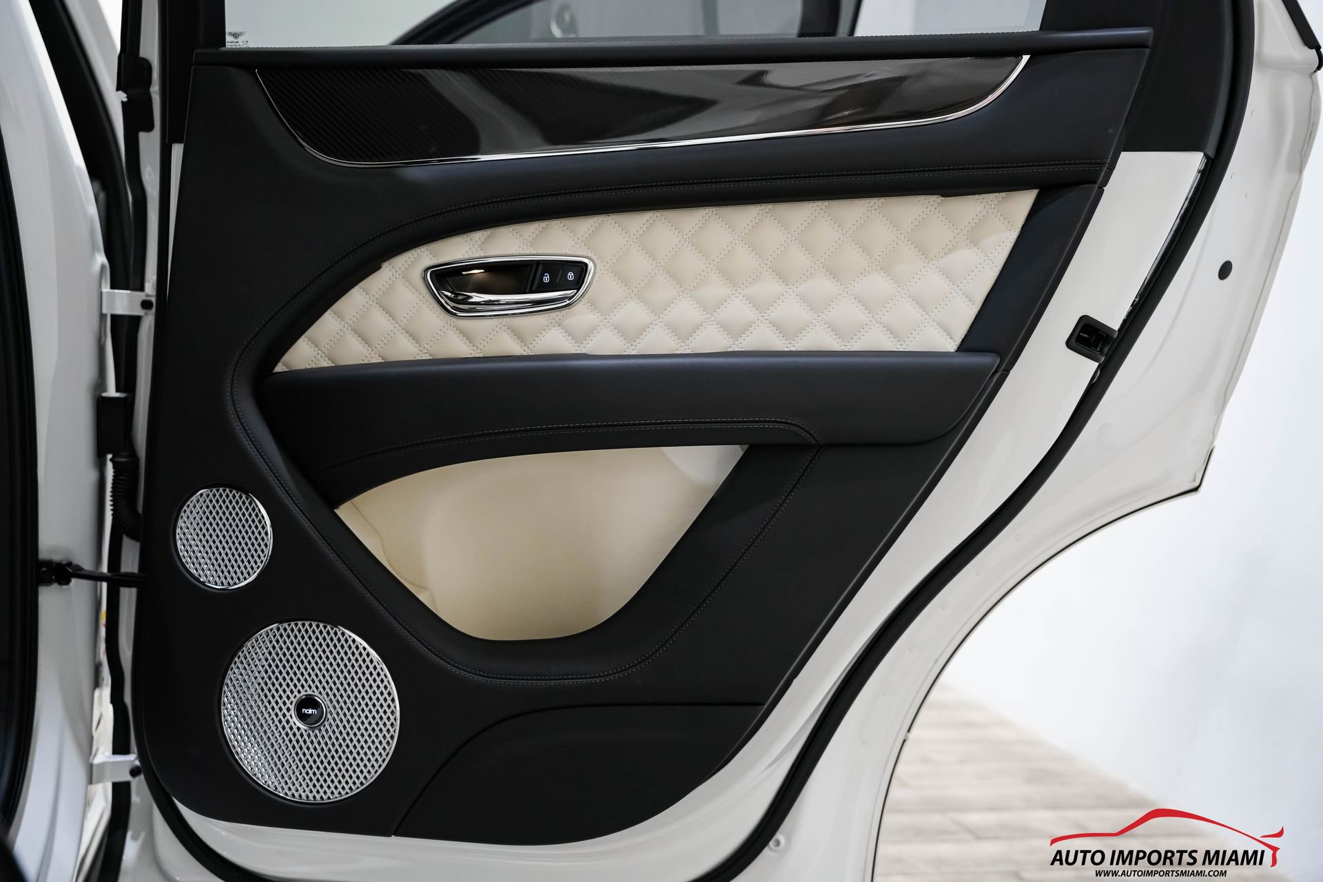 Used 2022 Bentley Bentayga Speed image 58