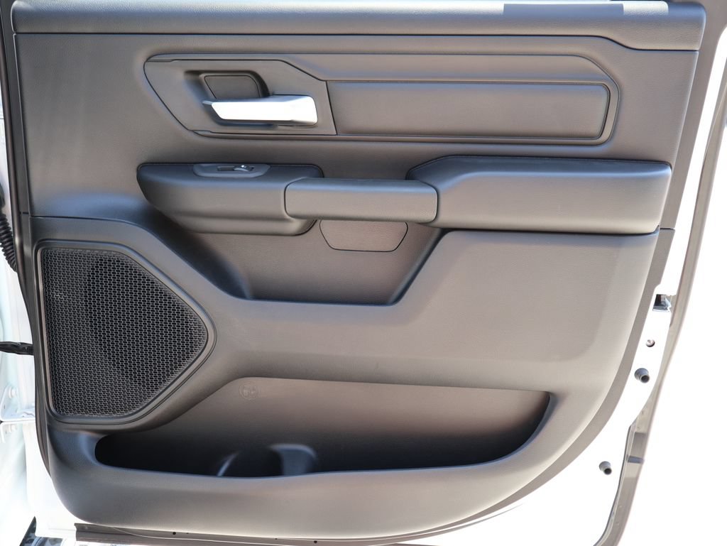 New 2026 RAM 1500 Express AWD/4WD image 35