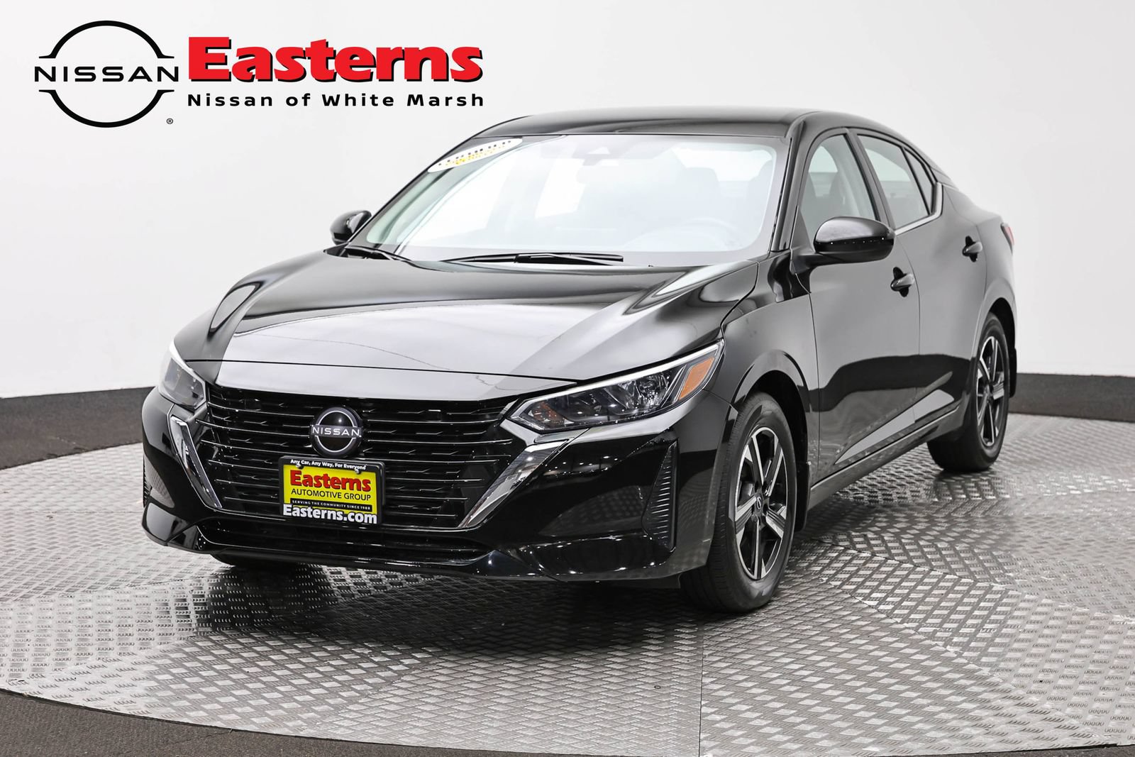 Used 2025 Nissan Sentra SV FWD image 1