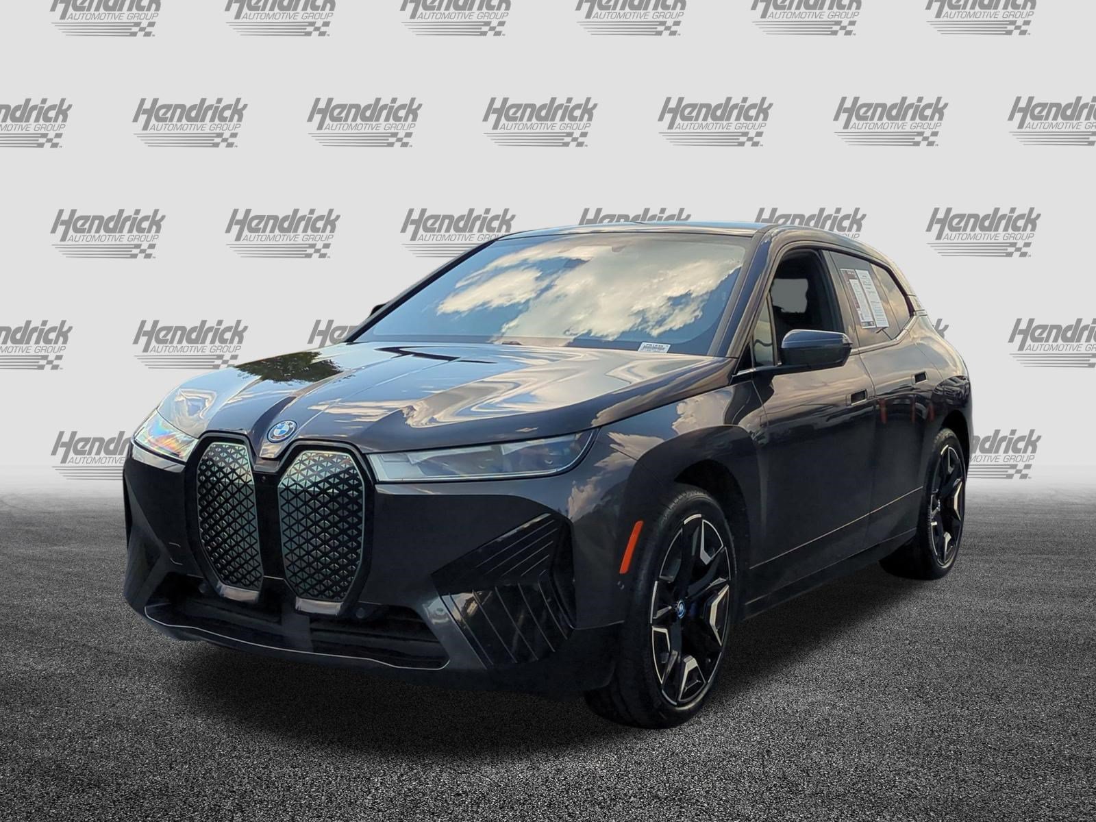Certified 2024 BMW iX xDrive50 w/ Premium Package AWD/4WD image 5