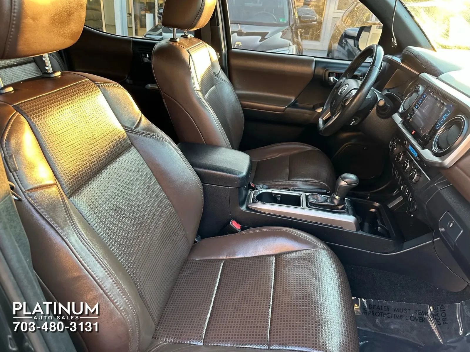 Used 2019 Toyota Tacoma Limited image 14